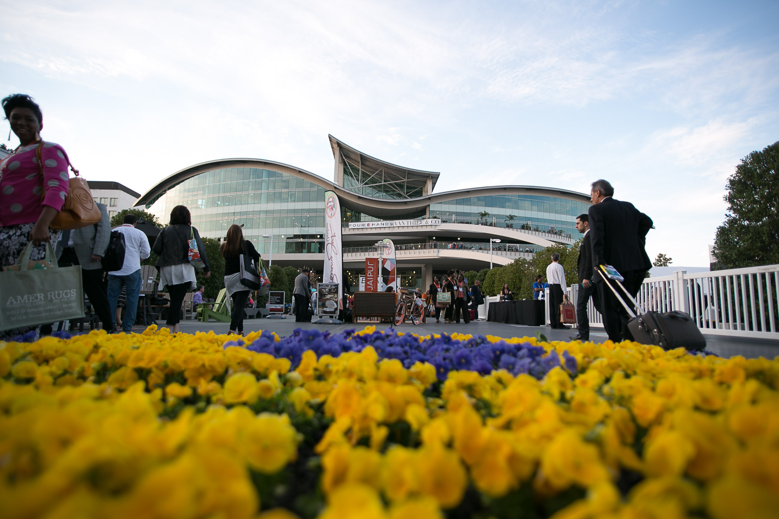 Making Connections: The High Point International Buyers Tour Powered by Designhounds